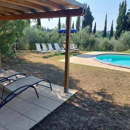 Agriturismo Poggio Al Tesoro Crespina ภายนอก รูปภาพ
