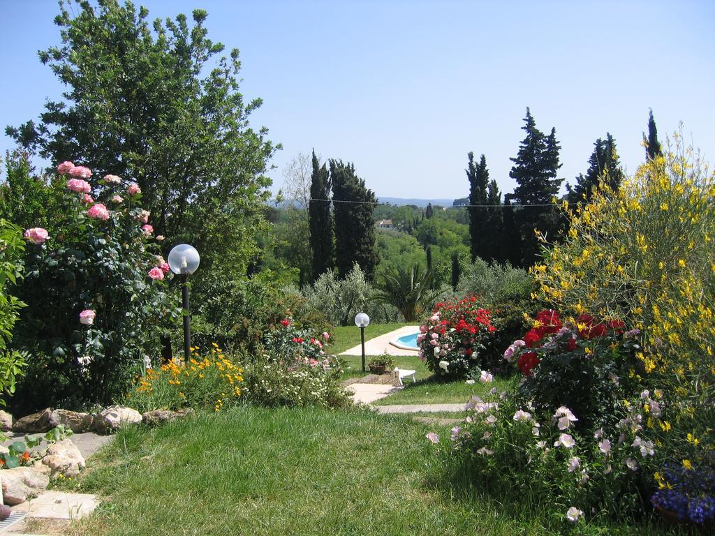 Agriturismo Poggio Al Tesoro Crespina ภายนอก รูปภาพ